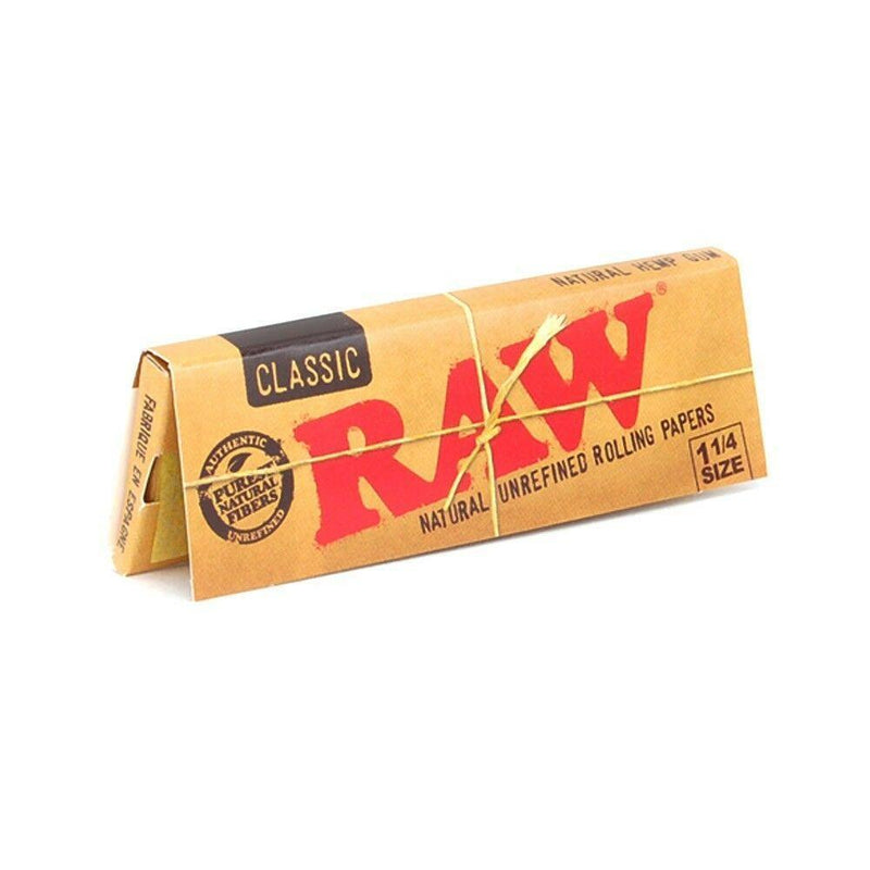 Raw Classic 1 1/4 Unrefined Natural Rolling Papers